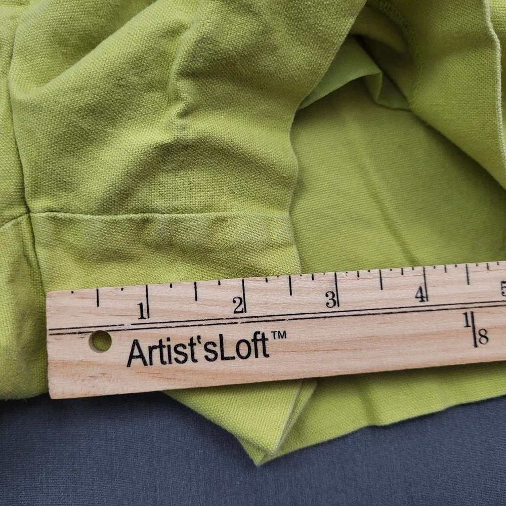 Banana Republic Ryan Fit Chartreuse Green Chino Shorts Womens Sz 6 Cotton Blend
